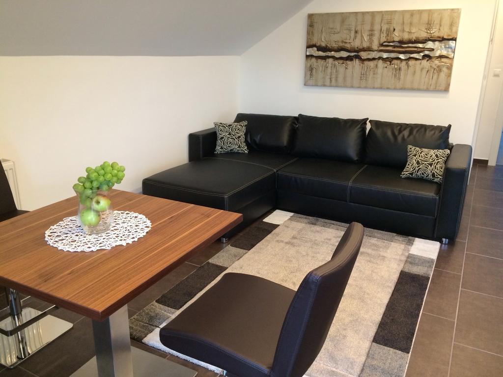 Leiner Apartman เฮวิซ ห้อง รูปภาพ