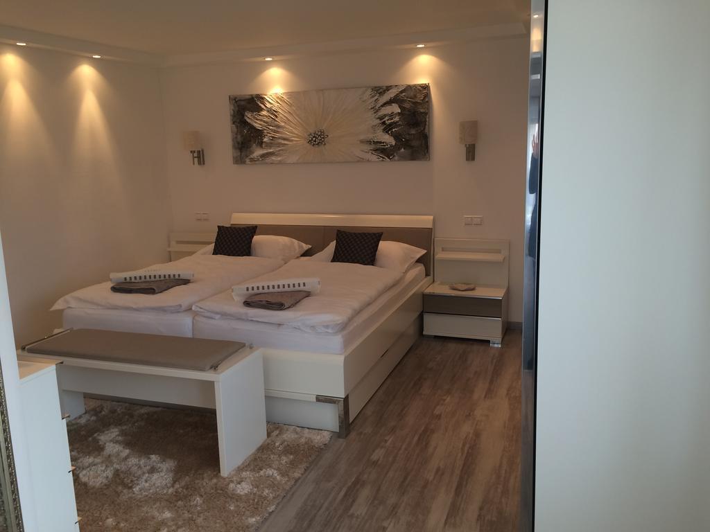 Leiner Apartman เฮวิซ ห้อง รูปภาพ