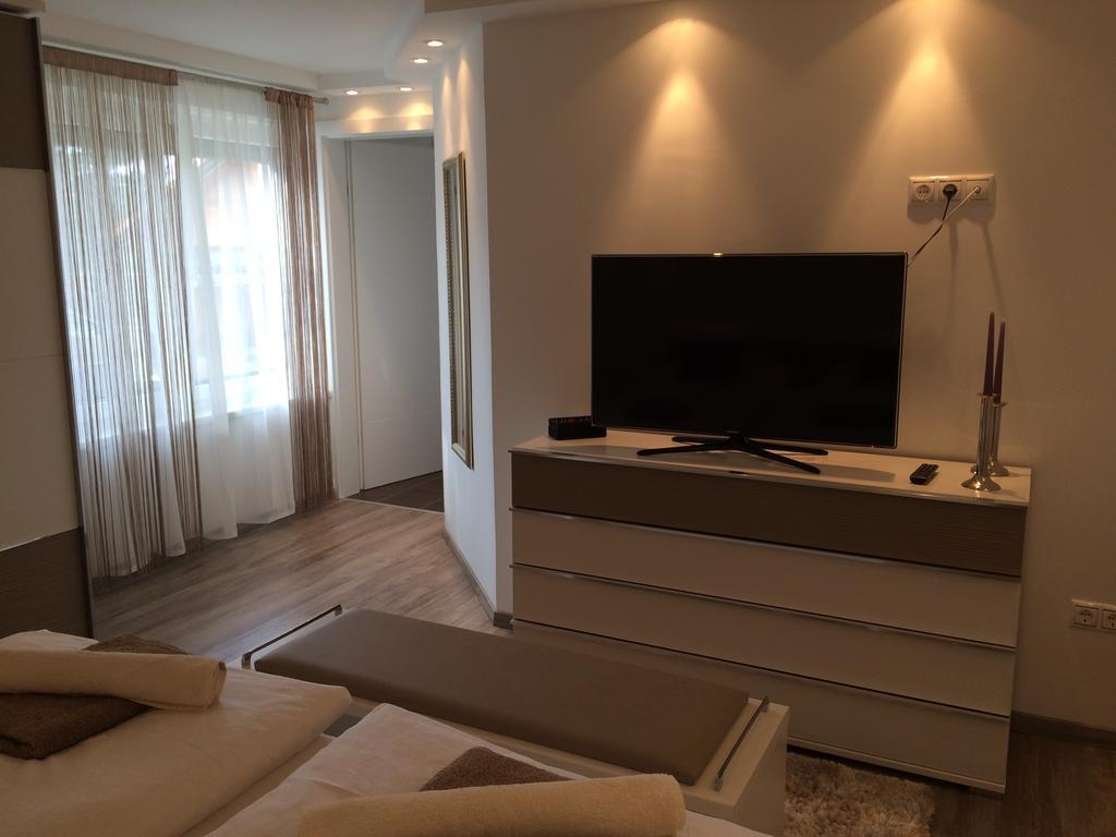 Leiner Apartman เฮวิซ ห้อง รูปภาพ